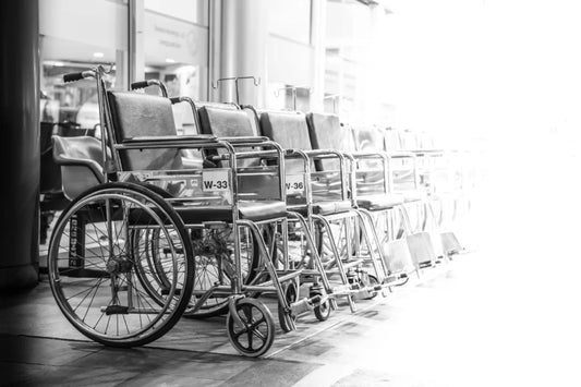 Advantages of Electric Wheelchairs vs Manual Wheelchairs